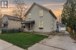 A1 - 136 COOPER STREET Cambridge, ON N3C 2N7