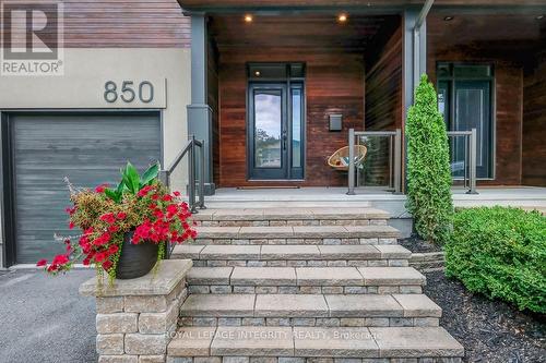 850 Tavistock Road, Ottawa, ON 