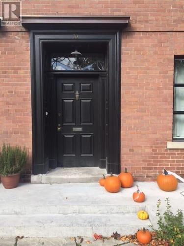 70 CRESCENT ROAD , Toronto, Ontario M4W 1T5 2