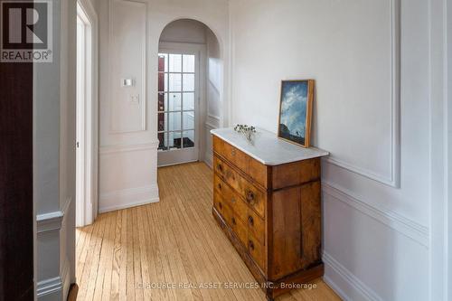 70 CRESCENT ROAD , Toronto, Ontario M4W 1T5 3