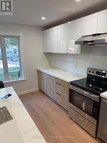 622 ELLIOTT CRESCENT , Milton, Ontario L9T 3G4 5