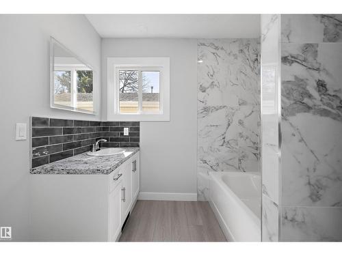 44 Rim Rd Nw, Edmonton, AB 