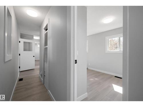 44 Rim Rd Nw, Edmonton, AB 