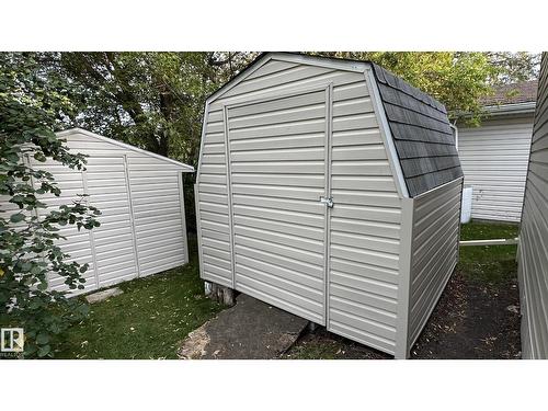 44 Rim Rd Nw, Edmonton, AB 