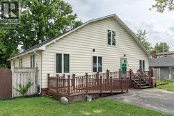 816 ELINOR STREET  Windsor, ON N8P 1E4