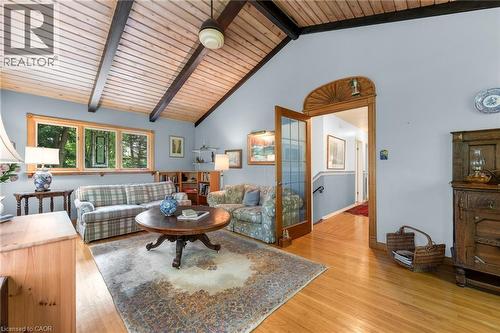 155 Ridge Road E, Grimsby, ON 