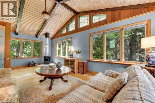 155 Ridge Road E, Grimsby, ON 