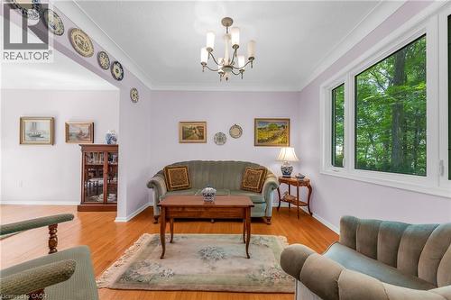 155 Ridge Road E, Grimsby, ON 