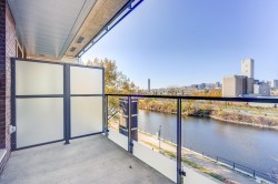 B509-1450 Rue Island Montréal (Le Sud-Ouest), QC H3K 0B7