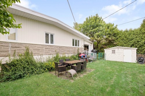 Courtyard - 61 Rue Choisy, Québec (Beauport), QC 