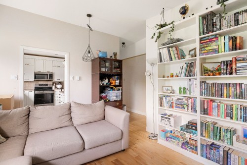 Living Room - 61 Rue Choisy, Québec (Beauport), QC 