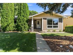 3839 117 ST NW  Edmonton, AB T6J 1S8