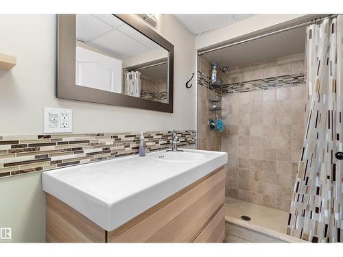 3839 117 St Nw, Edmonton, AB 