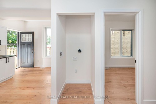 60 William Street, Hamilton, ON 