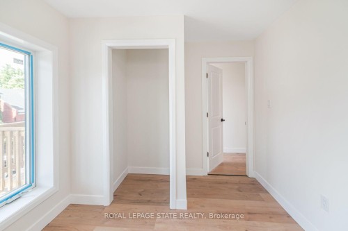 60 William Street, Hamilton, ON 