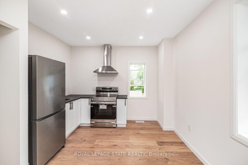 60 William Street, Hamilton, ON 