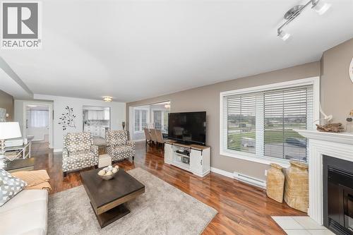 1520 Venetian BOULEVARD Unit# M201  Point Edward, ON N7T 7Z8