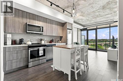 806 490 2Nd Avenue S, Saskatoon, SK 