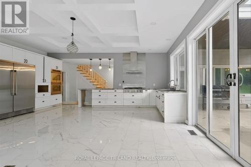 467 COMMISSIONERS ROAD E , London South (South R), Ontario N6C 2T6 3
