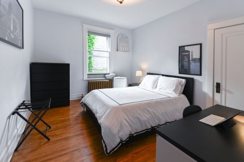 Bedroom - 2302 Av. Regent, Montréal (Côte-Des-Neiges/Notre-Dame-De-Grâce), QC 