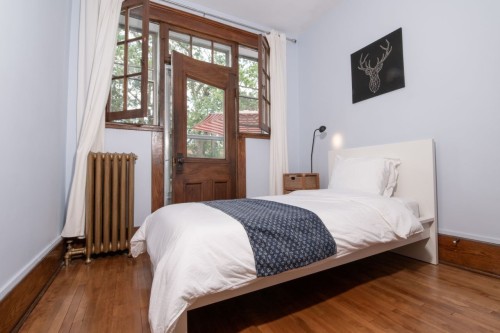 Bedroom - 2302 Av. Regent, Montréal (Côte-Des-Neiges/Notre-Dame-De-Grâce), QC 