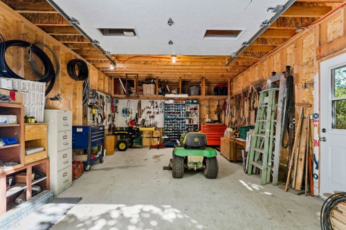Garage - 21 Ch. Dinelle, Melbourne, QC 
