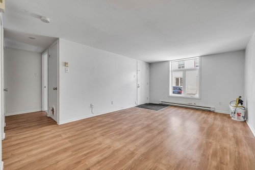 Logement - 543 Rue De Mazenod, Québec (La Cité-Limoilou), QC 