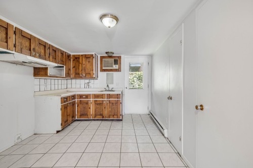Logement - 543 Rue De Mazenod, Québec (La Cité-Limoilou), QC 