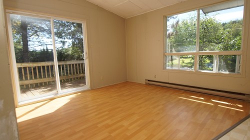 Living Room - 1122 Rue Principale, Saint-Alphonse-Rodriguez, QC 