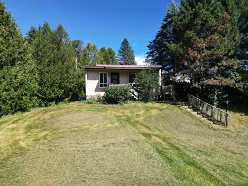 Front of Structure - 1122 Rue Principale, Saint-Alphonse-Rodriguez, QC 