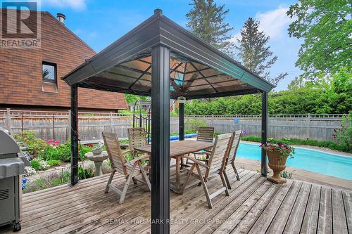 550 Piccadilly Avenue, Ottawa, ON 