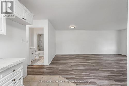 Dining area and bathroom - 1011 Adolphus Street, Cornwall, ON 