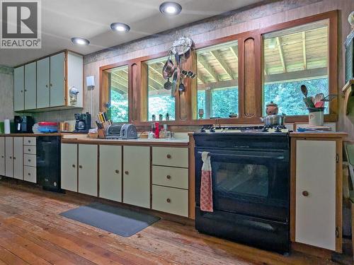 8802 Martens Road, Slocan, BC 