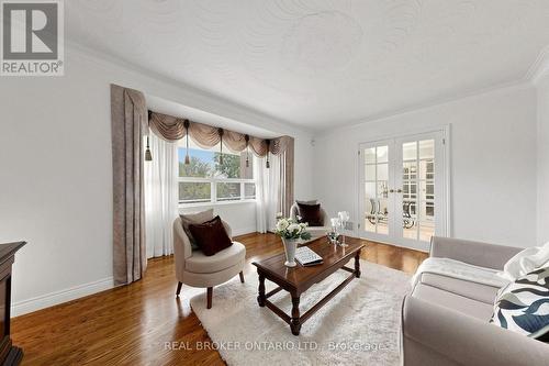 2 Dorking Crescent, Toronto, ON 