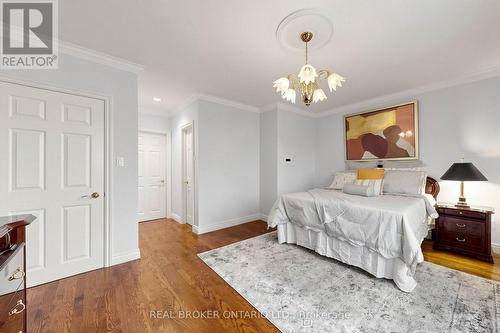 2 Dorking Crescent, Toronto, ON 