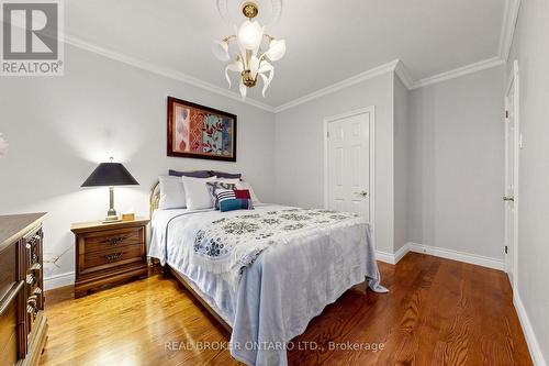 2 Dorking Crescent, Toronto, ON 