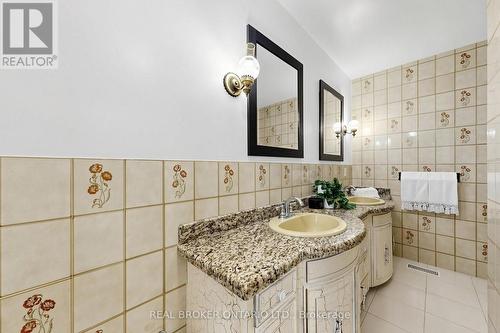 2 Dorking Crescent, Toronto, ON 