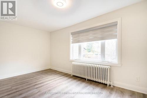 267 Lakeshore Road E, Mississauga, ON 