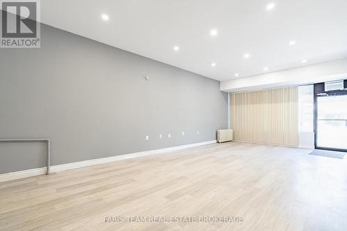 267 Lakeshore Road E, Mississauga, ON 