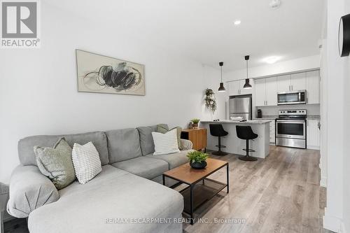 18 - 261 Skinner Road, Hamilton, ON 