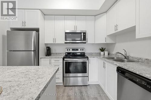 18 - 261 Skinner Road, Hamilton, ON 