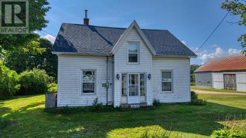 10136 Highway 1, Paradise, NS 