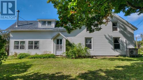 10136 Highway 1, Paradise, NS 