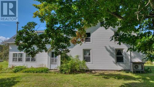 10136 Highway 1, Paradise, NS 
