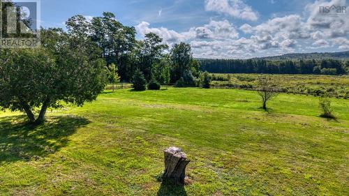 10136 Highway 1, Paradise, NS 