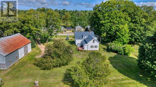 10136 Highway 1, Paradise, NS 