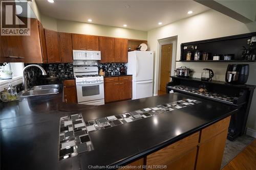 418 Talbot Street West, Blenheim, ON 