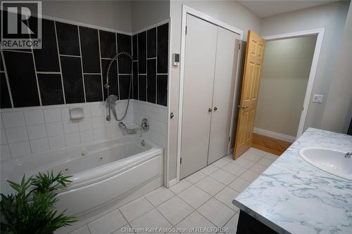 418 Talbot Street West, Blenheim, ON 