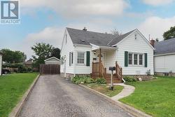 65 ELGIN STREET S  Cambridge, ON N1R 5G6