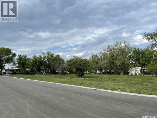 40 Kenney Crescent, Weyburn, SK 